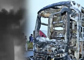 यात्रियों से भरी निजी बस में हुआ विस्फोट, बस के साथ 22 यात्री हो गए खाक; चीखों से गूंजा पूरा क्षेत्र