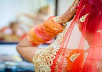 शादी के 20 दिन बाद ‘दुल्हन’ ने दिखाया अपना रंग, 10 तोले सोने के गहने लेकर हुई फरार, पंजाब की 3 महिलाएं हिरासत में