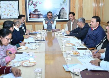 मुख्यमंत्री ने मत्स्य उत्पादन बढ़ाने के लिए विभाग को आधुनिक तकनीक अपनाने के निर्देश दिए