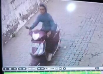 पांवटा साहिब घर के बाहर से स्कूटी  लेकर फरार हुआ चोर , सीसीटीवी में कैद, चोर मस्त पुलिस पस्त जनता त्रस्त