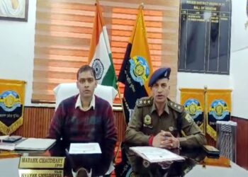 देहरा पुलिस ने सुलझाई ”ब्लाइंड” चोरी की गुत्थी, 2 आराेपी गिरफ्तार; बंद घर काे बनाया था निशाना