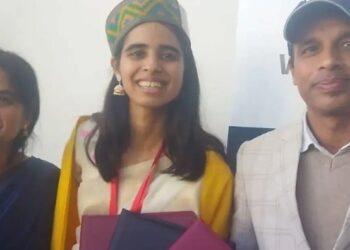 22 वर्षीय रिया को गूगल में 57 लाख का मिला पैकेज, राष्ट्रपति स्वर्ण पदक से नवाजी