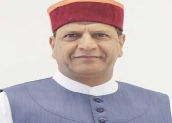 अपनी नाकामियों को छुपाने केे लिए खुद सड़कों पर बैठ गई सरकार : बिंदल