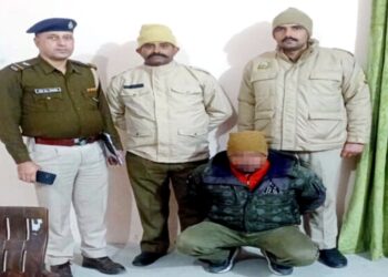 ससुराल में बैठकर नशे का काराेबार चला रहा था दामाद, लाखाें के चिट्टे और ड्रग मनी के साथ गिरफ्तार