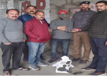 मंडी में 34 वर्षीय व्यक्ति से 1.950 किलोग्राम चरस बरामद