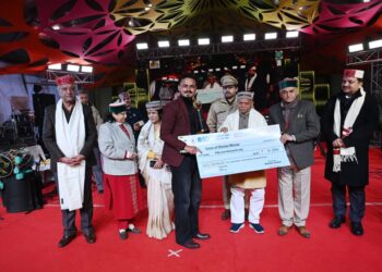 युवाओं को नशे से बचाने के लिए सामूहिक प्रयास आवश्यक: राज्यपाल