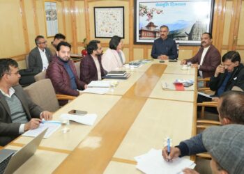 मुख्यमंत्री ने भवन एवं अन्य सन्निर्माण कामगार कल्याण बोर्ड के तहत पंजीकृत कामगारों को हिमकेयर योजना का लाभ प्रदान करने के दिए निर्देश