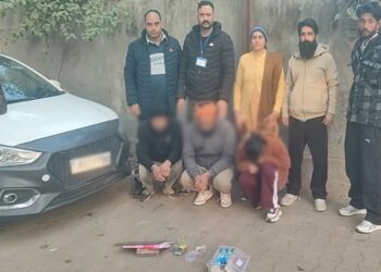 2 लाख से अधिक की हैरोइन सहित 3 अंतर्राज्यीय नशा तस्कर गिरफ्तार