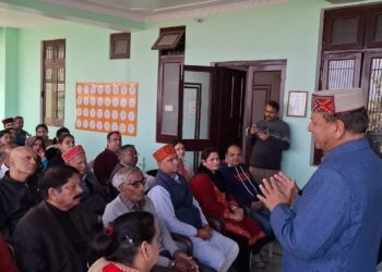 स्कूल बंद, महंगाई और टैक्स से जनता त्रस्त—कांग्रेस सरकार पूरी तरह पटरी से उतरी : डॉ. राजीव बिंदल