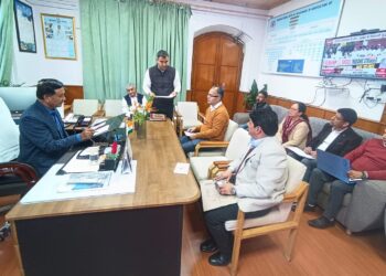 एक माह में भूमि पट्टों के मामलों का निपटारा करेंः जगत सिंह नेगी