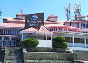 HP Assembly : विधानसभा में गूंजे जनहित के मुद्दे, शिक्षकों की कमी से लेकर बस सेवाओं तक उठे सवाल