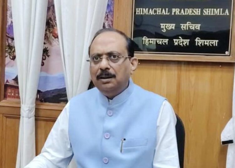हिमाचल में तेल-गैस संकट की खबरों पर मुख्य सचिव का बड़ा खुलासा, कालाबाजारी पर DC को मिले ये कड़े आदेश