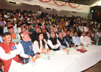 सुख के नाम पर शुल्क की सरकार, अब महिलाओं से भी ले रहे ऑपरेशन के पैसे : जयराम ठाकुर