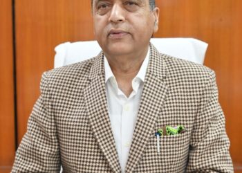 टिकट आवेदन के पांच हजार लेकर प्रदेश या कांग्रेस की आर्थिक स्थिति की जा रही मजबूत : जयराम ठाकुर