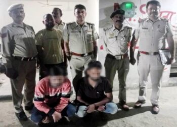 पुलिस ने नाकाबंदी पर रोकी कार…डैशबोर्ड से बरामद हुआ चिट्टा, कांगड़ा के 2 युवक गिरफ्तार