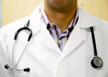 हिमाचल में डाक्टरों का भविष्य अंधकारमय, 25 साल की सेवा के बाद भी प्रमोशन नहीं