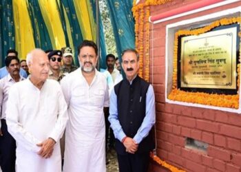 Himachal: CM सुख्खू ने करोड़ों रुपये की विकास परियोजनाओं का उद्घाटन और शिलान्यास किया