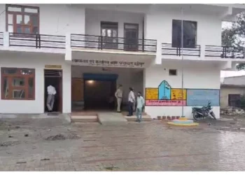 पांवटा साहिब : बद्रीपुर पंचायत के पूर्व प्रधान रामलाल शर्मा ने घोटाले के 119000 रुपए किये थे जमा , भ्रष्टाचार के आरोपी ने अपनी पत्नी को चुनाव में किया खड़ा