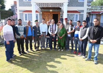 बौखलाहट में क्यों जनादेश और जनप्रतिनिधियों का अपमान कर रहे हैं मुख्यमंत्री : जयराम ठाकुर
