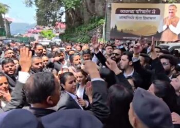शिमला में सचिवालय के बाहर प्रदर्शन करना वकीलों को पड़ा भारी, पुलिस ने दर्ज किया मामला