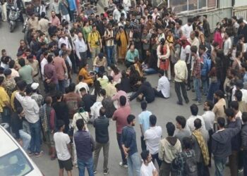 Shimla: हिंदू संघर्ष समिति के 2 सदस्यों सहित 4 गिरफ्तार, थाने के बाहर चक्का जाम और प्रदर्शन