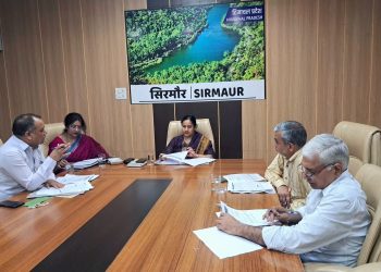 उचित मूल्य की दुकानों का निरीक्षण तथा खाद्यान्नों का उचित भंडारण करें सुनिश्चित-उपायुक्त
