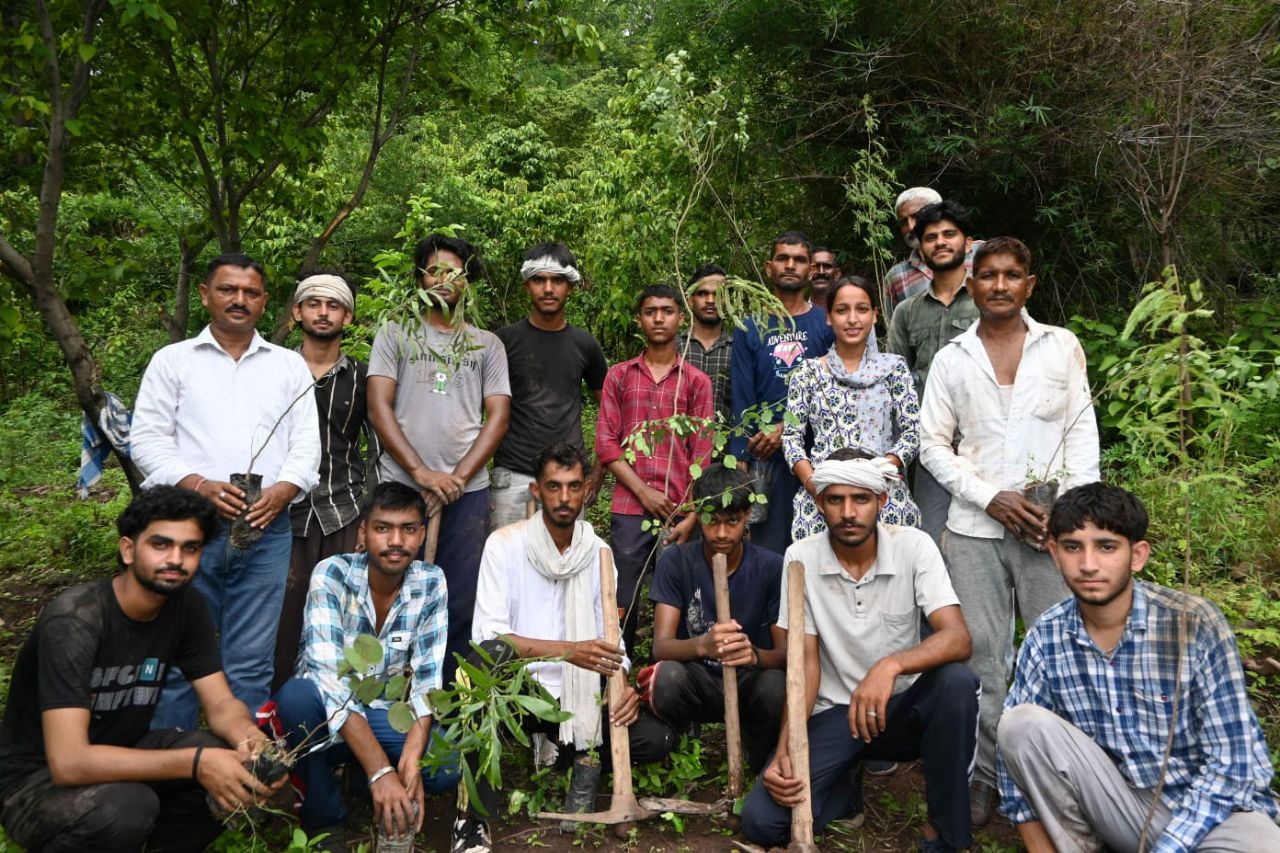 जिला सिरमौर में प्रदेश सरकार की योजनाओं से मजबूत हो रहा वन संरक्षण का अभियान