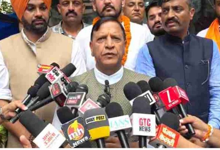 कांग्रेस सरकार ने बेरोजगारों के साथ किया भद्दा मजाक, समय आने पर युवा सत्ता से बाहर करेंगे: डॉ. बिंदल