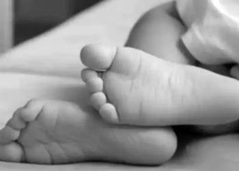 खेलते-खेलते बड़ा हादसा! पानी के टैंक में डूबने से 4 साल के बच्चे की मौत, बुझ गया घर का इकलौता चिराग