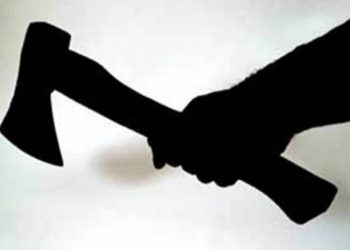 शर्मनाक! नशे में धुत बेटे ने मां के साथ की बदसलूकी, घर से निकाला और दी जान से मारने की धमकी