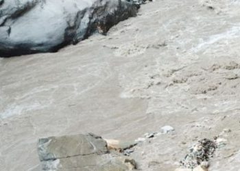 Shimla: रामपुर में बादल फटने से लोगों में दहशत, हाइड्रो पावर प्रोजैक्ट को भारी नुक्सान