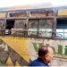 हिमाचल में बिना बारिश के दरकी पहाड़ी, चलती बस पर गिर मलबा…मचा हड़कंप