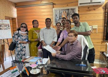 पंचायत बैठक में सदस्यों को बाहर निकालने का आरोप, प्रधान के खिलाफ शिकायत