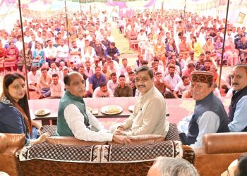 पच्छाद और नाहन में पंचायती राज जनप्रतिनिधियों एवं कार्यकर्ताओं से मिले जय राम ठाकुर, भाजपा की जीत के लिए एकजुट होकर जुटने का किया आह्वान