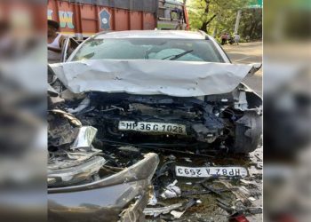 भानुपल्ली में 2 कारों के बीच भीषण टक्कर, 4 छात्रों सहित 7 लोग घायल; 5 PGI रैफर