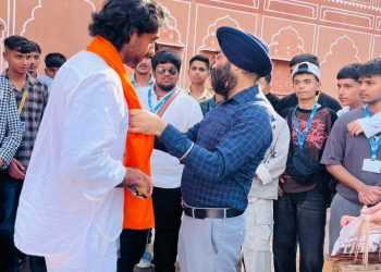 जयपुर में शाही मुलाकात: गुरु नानक मिशन पब्लिक स्कूल (पांवटा साहिब) के छात्रों ने की महाराजा सवाई पदमनाभ सिंह से मुलाकात