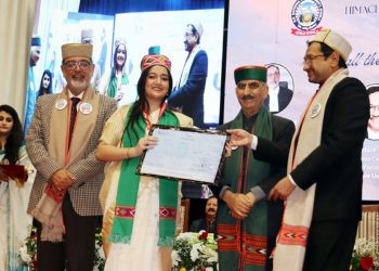 HPNLU के दीक्षांत समारोह में CM सुक्खू ने बांटे गोल्ड मैडल, पूर्व CJI सहित 3 शीर्ष हस्तियां मानद उपाधि से सम्मानित