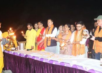यमुना शरद महोत्सव में कलाकारों ने दिखाए संगीत के अलग-अलग रंग…